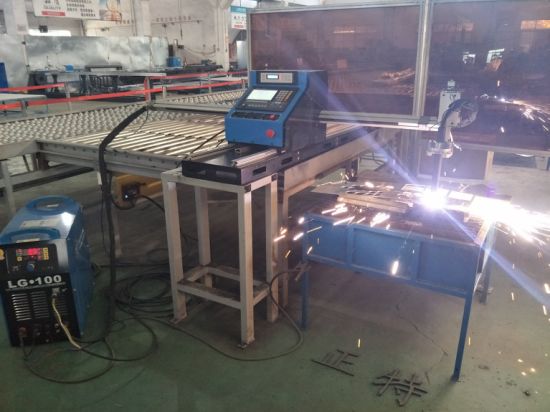 Stroj na plazmové rezanie kovov CNC s plazmovým a plameňovým rezaním