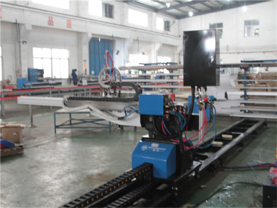 lacný CNC plazmový rezací stroj vyrobený v Číne