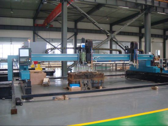 CNC plazmový rezací stroj, CNC plazmový rezačka, rezanie kovových plazmov z nehrdzavejúcej ocele / hliníka / medi