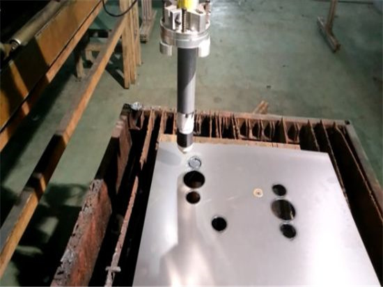 Kvalitné prenosné malé portálové CNC plazmové rezacie stroje z Číny