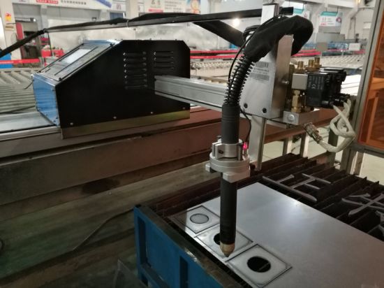 Čínsky plazmový CNC plazmový rezací stroj s horákom